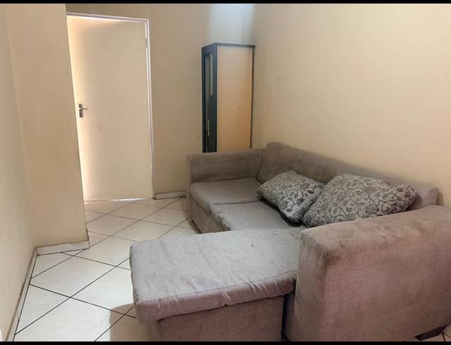1 BEDROOM APARTMENT FOR SALE IN SUNNYSIDE